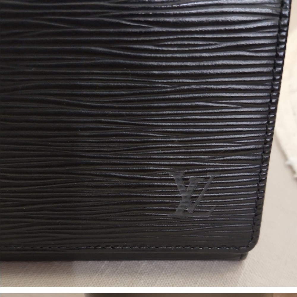 Louis Vuitton Black Epi Leather Wallet